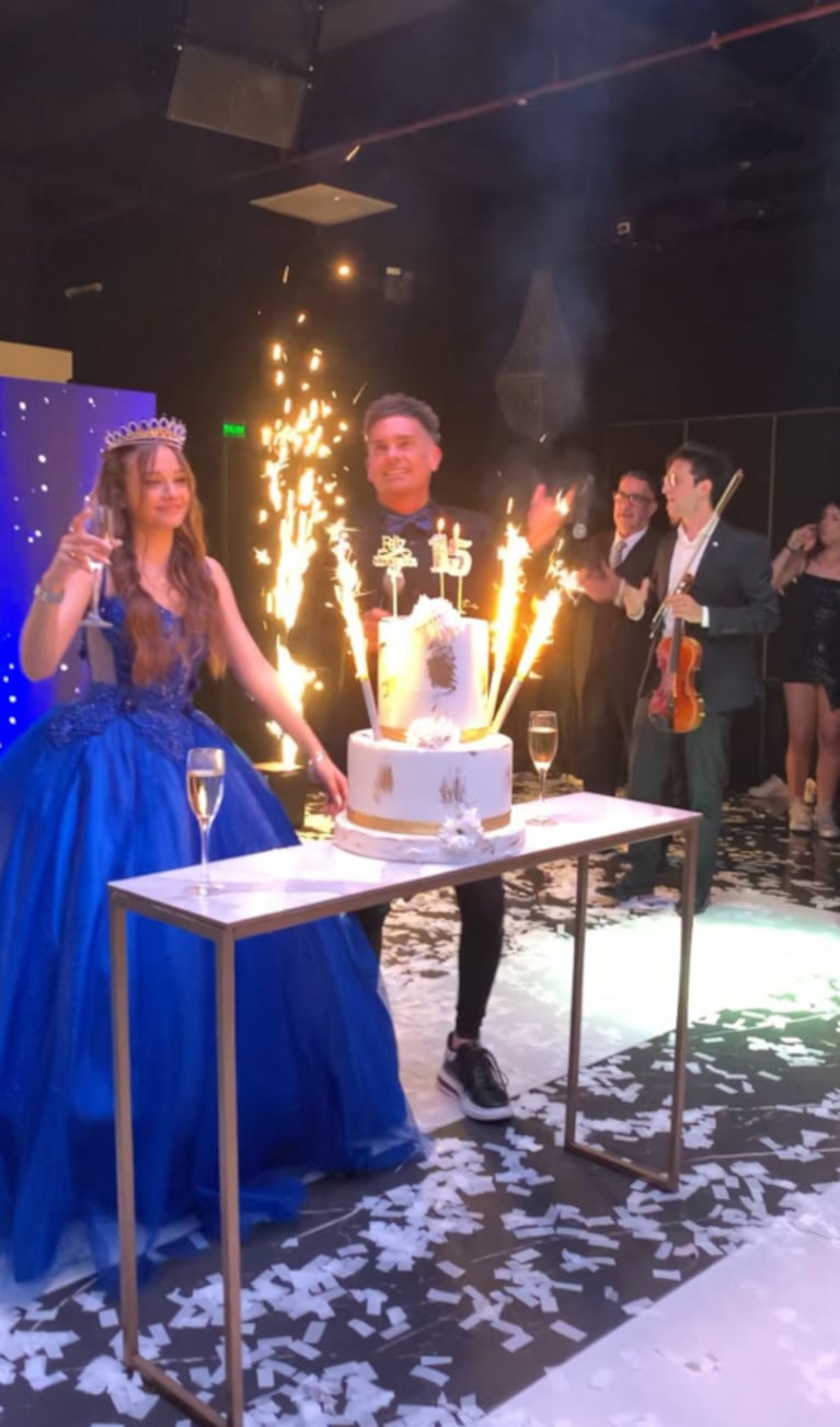 La inolvidable fiesta de 15 de Valentina, la hija de Hernán Caire: música, robots y una sorpresa | Créditos: Instagram @hernancaire