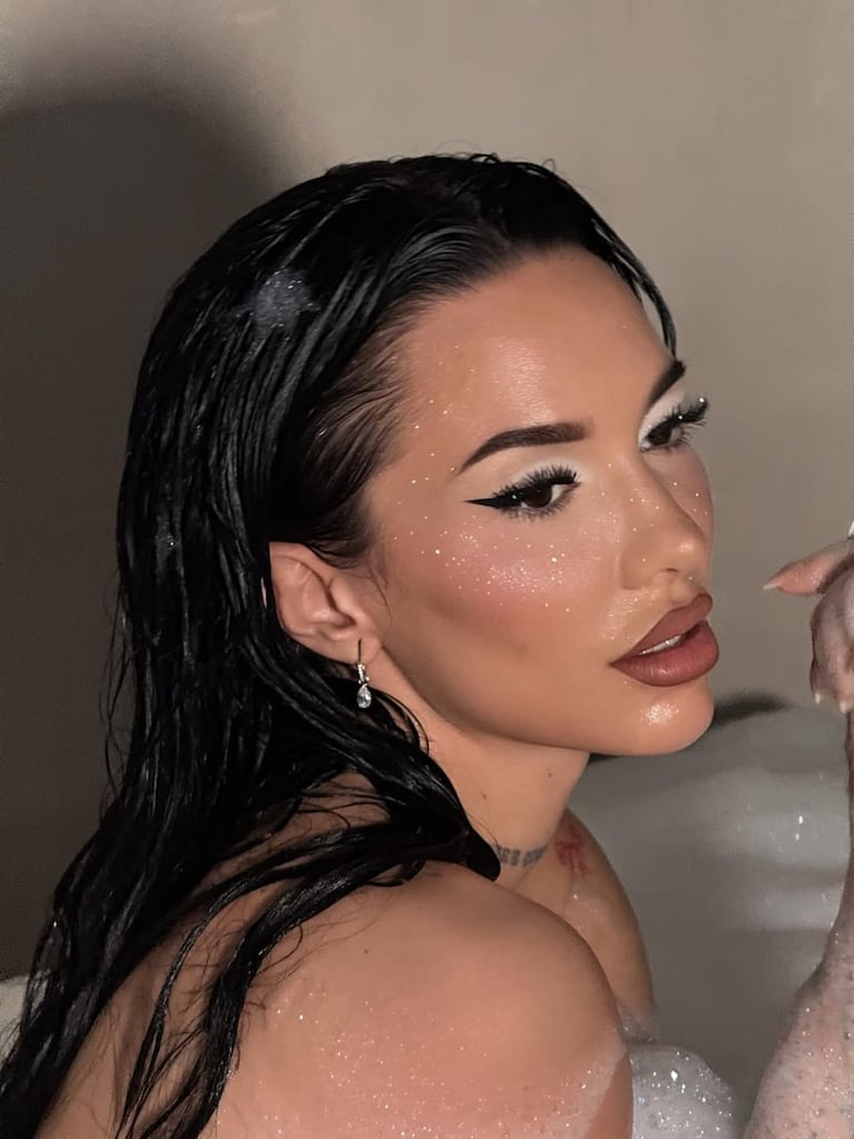 La Joaqui incendió las redes con una foto como Dios la trajo al mundo en la bañera con espuma | Créditos: Instagram @lajoaqui