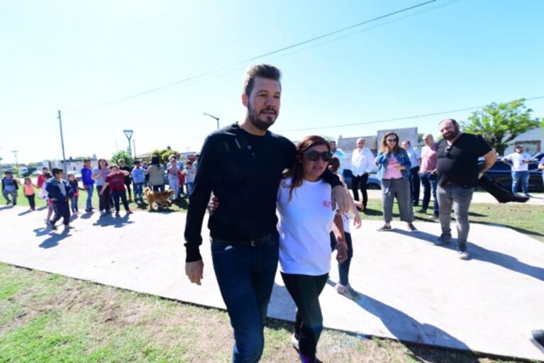 La jornada solidaria de Marcelo Tinelli en un comedor infantil y en el hospital de Bolívar 