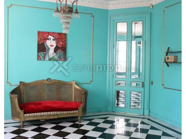 La majestuosa mansión palermitana de Natalia Oreiro y Ricardo Mollo. (Foto: Web)
