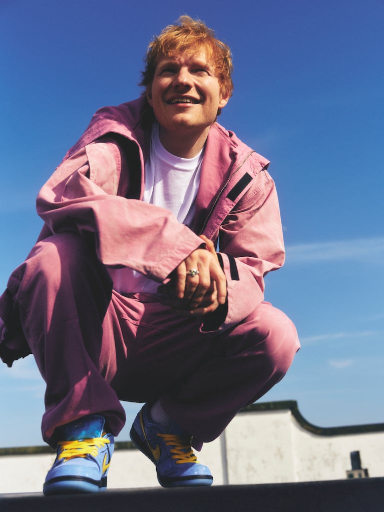 La mega figura del reggaeton que cantó con Ed Sheeran en su Loop tour: cuándo llega a la Argentina