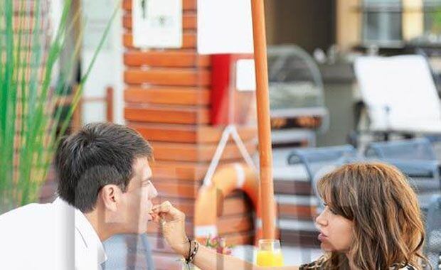 La mini luna de miel de Florencia Peña y Ramiro Ponce de León (Foto: revista Caras).
