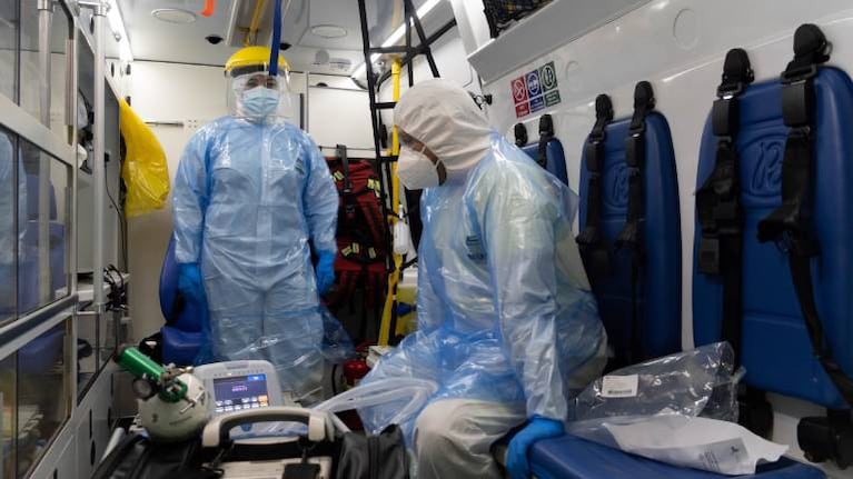 La mitad de los muertos por coronavirus en segunda ola de Chile falleció antes de ser hospitalizada