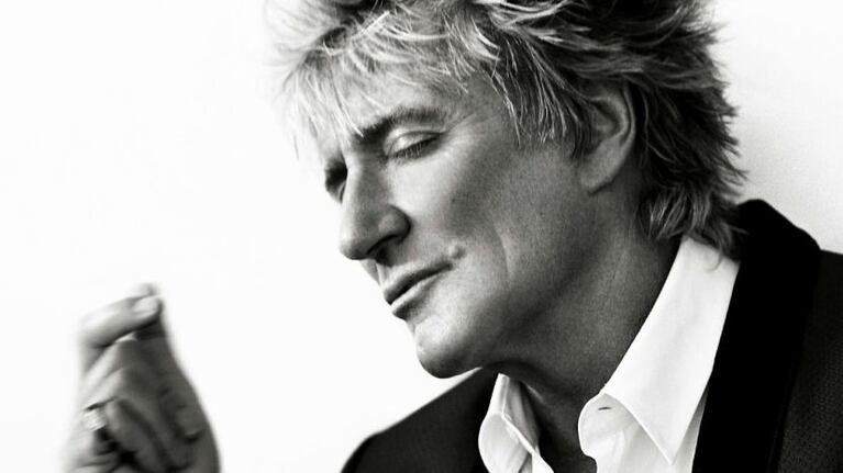 La música mantiene vivo al rockero Rod Stewart