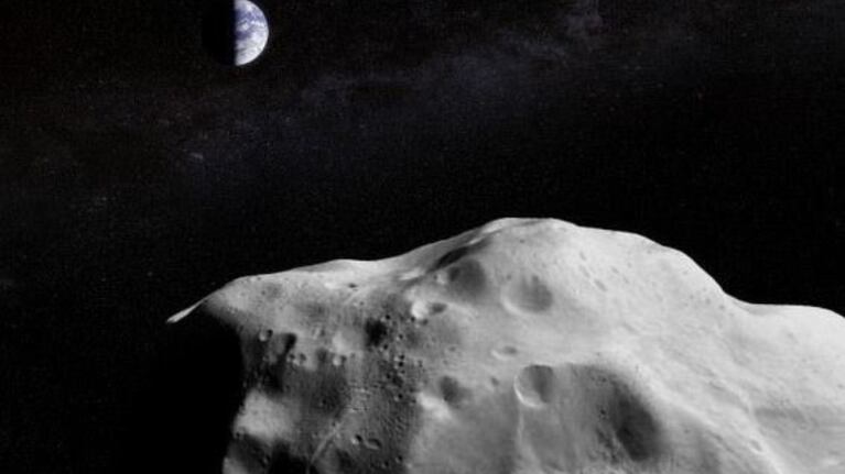 La NASA reveló que pasará “cerca de la Tierra” un asteroide con el tamaño de ¡7 canchas de fútbol! Foto: DPA.