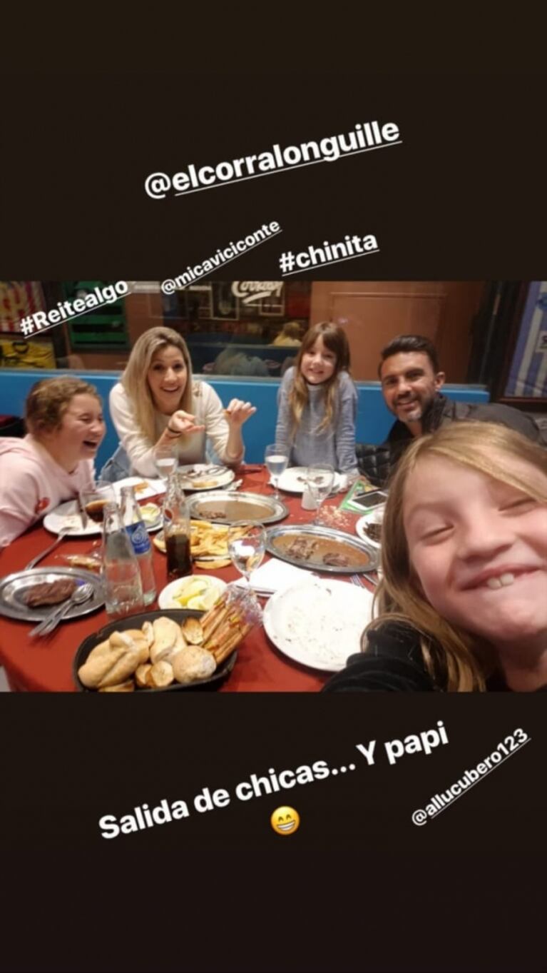 La noche a pura diversión de Cubero con sus hijas y Mica Viciconte: "Salida de chicas y... papi"