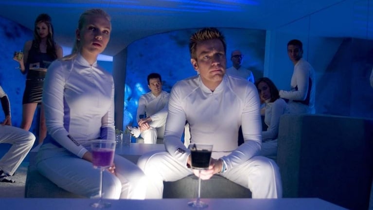 La película de ciencia ficción y acción se encuentra disponible en Netflix y dura más de dos horas.