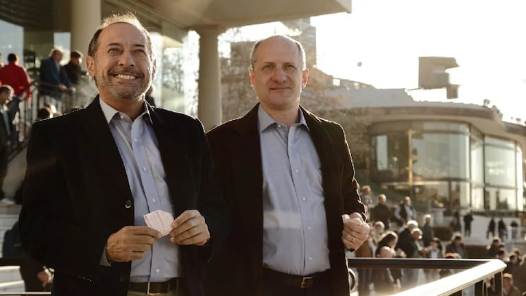 La película dura 92 minutos y se puede ver en HBO Max y Prime Video.