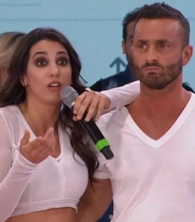La picante "burla" de los coaches del Súper Bailando a Cinthia Fernández en pleno descargo al aire