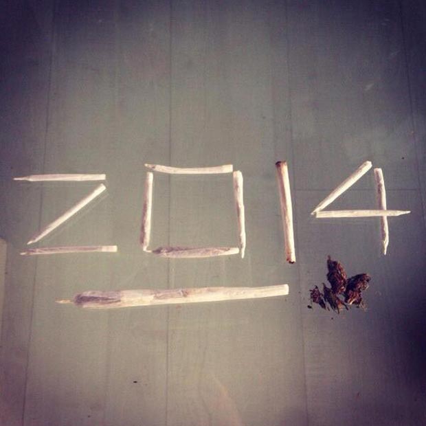 La polémica foto de Federico Bal para recibir el Año Nuevo. (Foto: @balfederico)