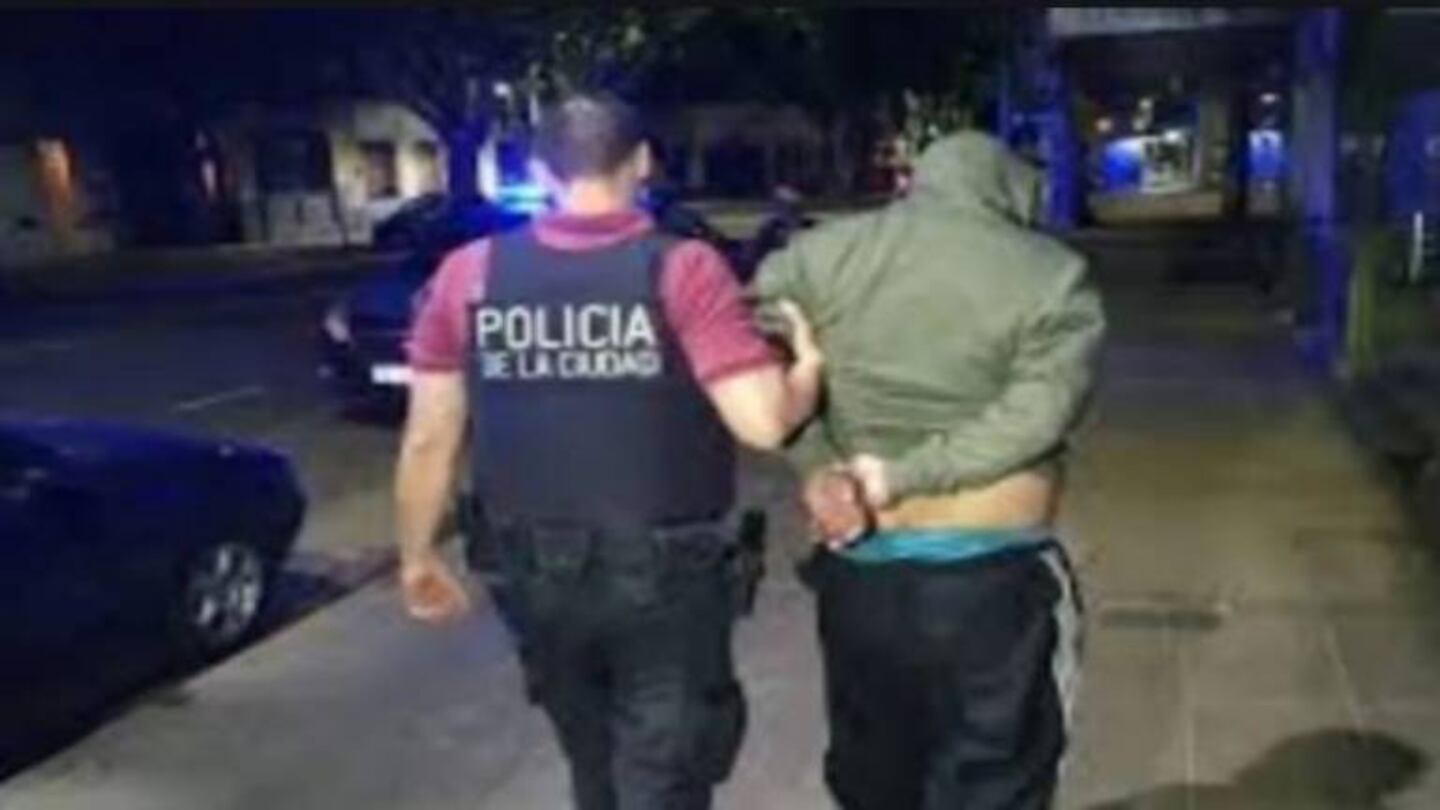 La Policía de la Ciudad detuvo al músico dealer en la Paternal