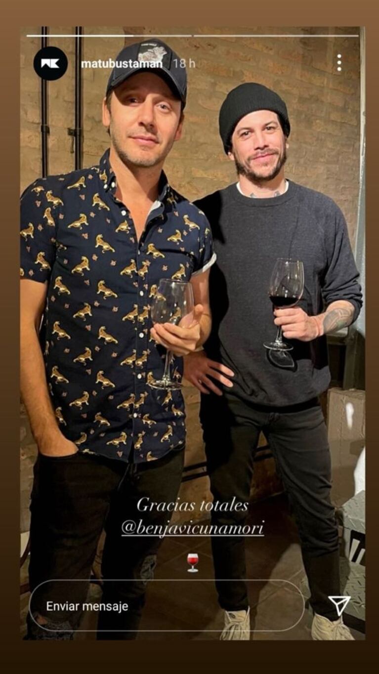 La primera salida de soltero de Benjamín Vicuña en la noche porteña: "Gracias totales"