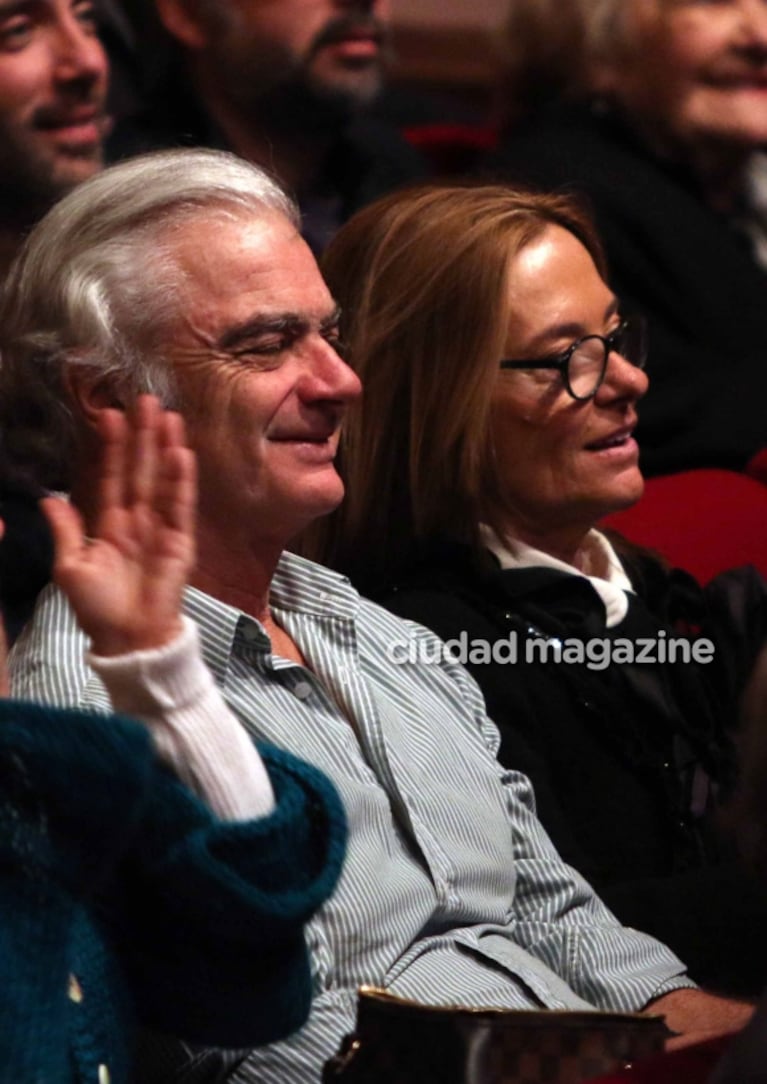 La primera salida pública de la Trilliza de Oro María Eugenia, tras la muerte de su hija Geñi