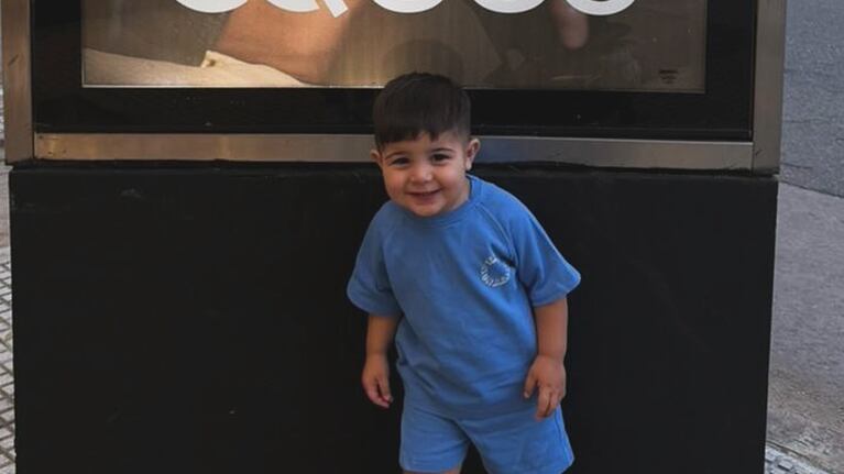 La reacción del hijo de Enzo Fernández al verlo en una publicidad callejera | Créditos: Instagram @valucervantes