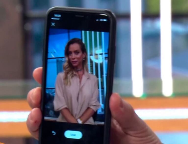 La reacción hot de Agustina Kämpfer al ver una foto de Nicole Neumann como hombre: "Le re doy, es un chongazo"