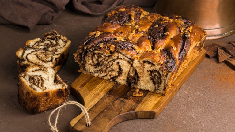 La receta del pan de brioche con chocolate. Foto: Freepik.