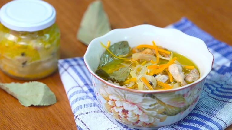 La receta infalible para hacer el mejor escabeche de pollo. Foto: Cucinare.TV.