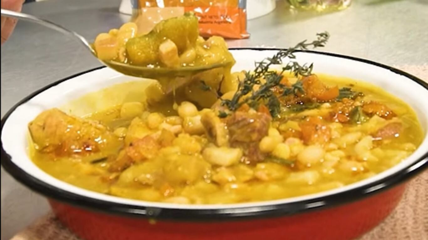 La receta para preparar un verdadero locro patrio en este 25 de mayo