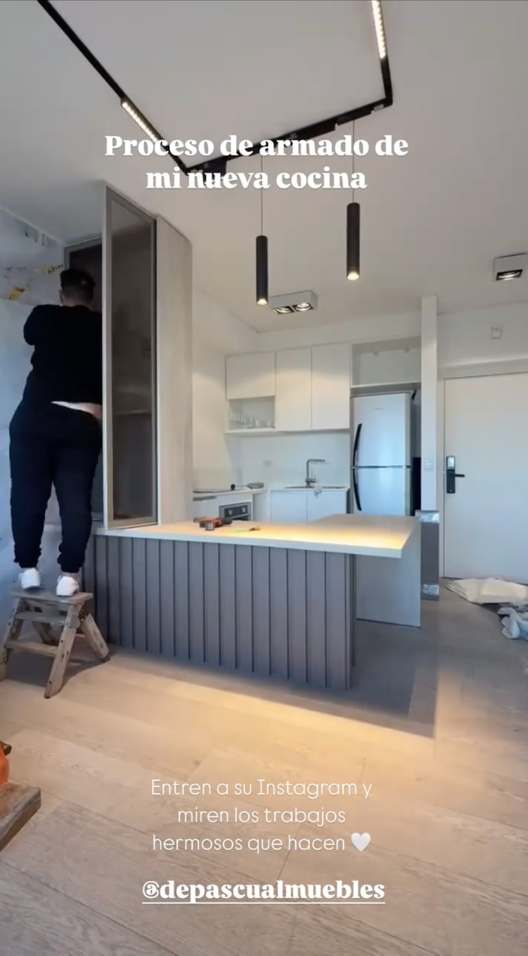 La renovada cocina de Charlotte Caniggia (Foto: Instagram @chcaniggia_n)