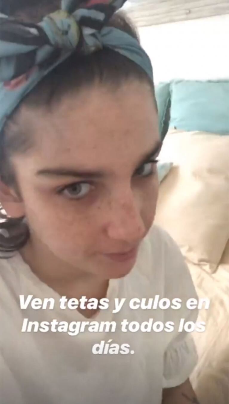 La respuesta de Juana Repetto tras las críticas a su provocadora foto, amamantando en el inodoro
