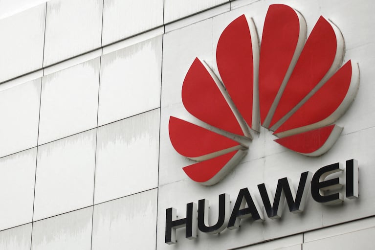 La restricción afectó a empresas como Google, responsable del sistema Android, que hasta ese momento estaba presente en los teléfonos Huawei.
