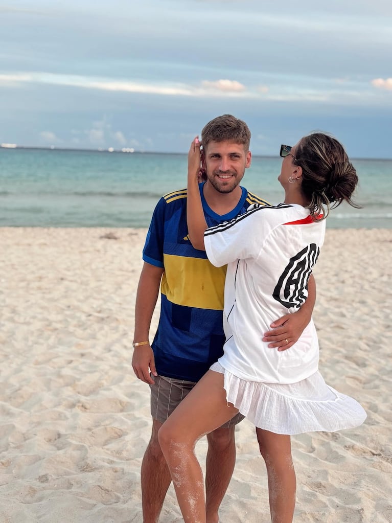 La románticas fotos de Barbie Vélez y Lucas Rodríguez en sus vacaciones y el emotivo saludo de cumple | Créditos: Instagram @barbiepucheta