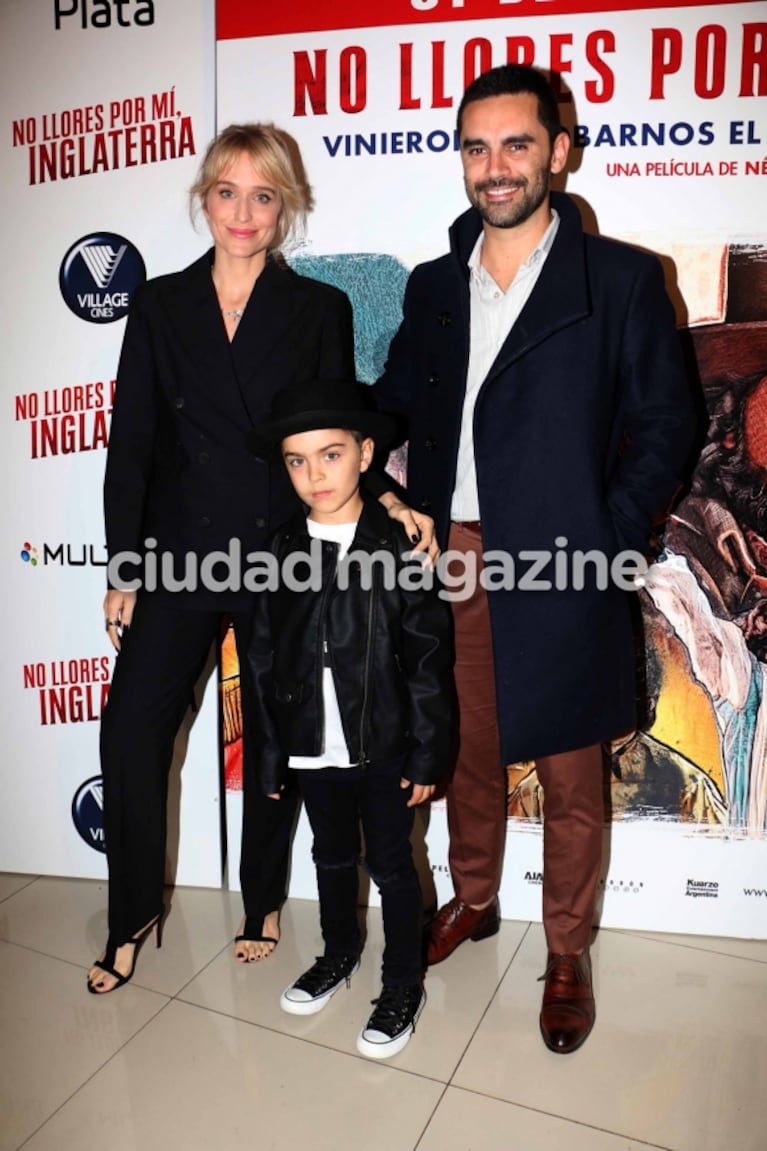La salida familiar de Brenda Gandini y Gonzalo Heredia con su hijo Eloy