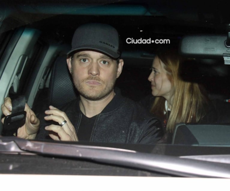 La salida romántica de Luisana Lopilato y Michael Bublé: cena en una parrilla de Recoleta y gesto buena onda a los paparazzi