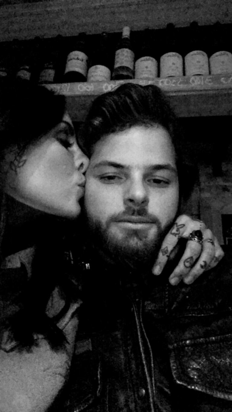 La selfie a puro amor de Cande Tinelli con Luca Bonomi