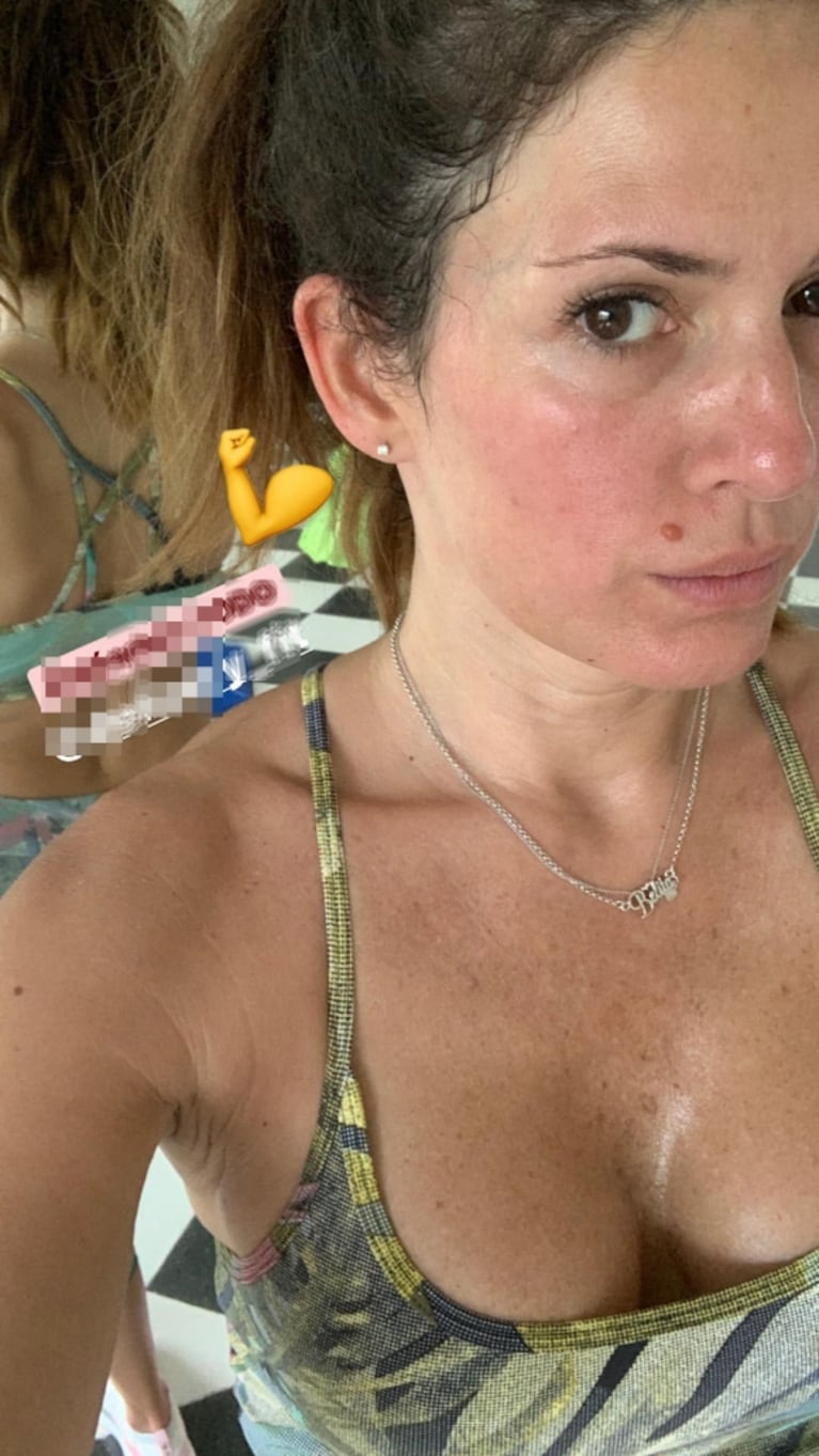 La selfie al natural (¡y muy sexy!) de Isabel Macedo: sin nada de maquillaje y a puro escotazo