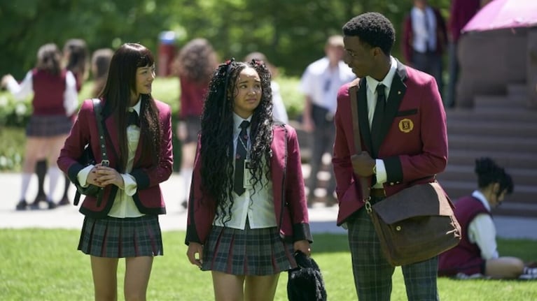 La serie canadiense Apuesta transcurre en una escuela de élite de adolescentes.