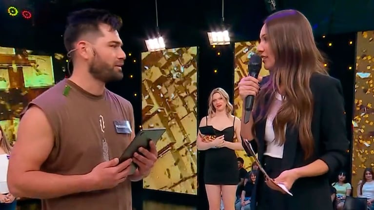 La solidaridad de Pampita con un participante en Los 8 Escalones