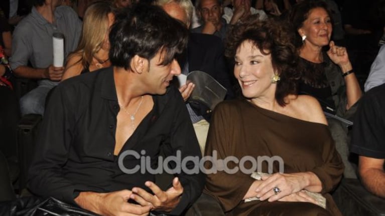 La sorpresa en la gala de los premios Sur: Graciela Borges llegó con Martín Bossi. (Foto: Jennifer Rubio)