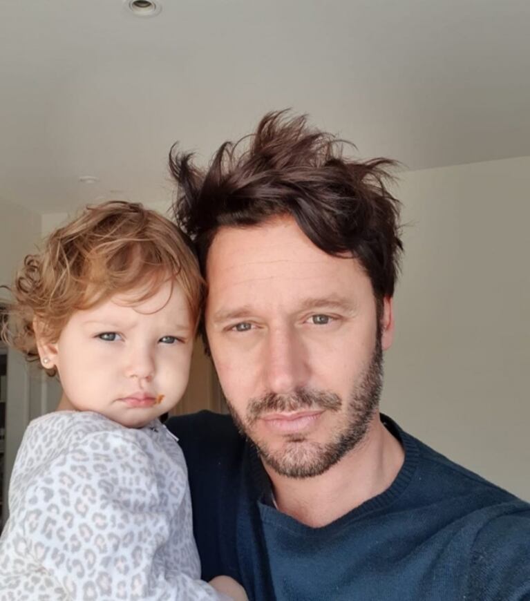 La tierna selfie de Benjamín Vicuña con Magnolia: "Cara de ‘tuto’"