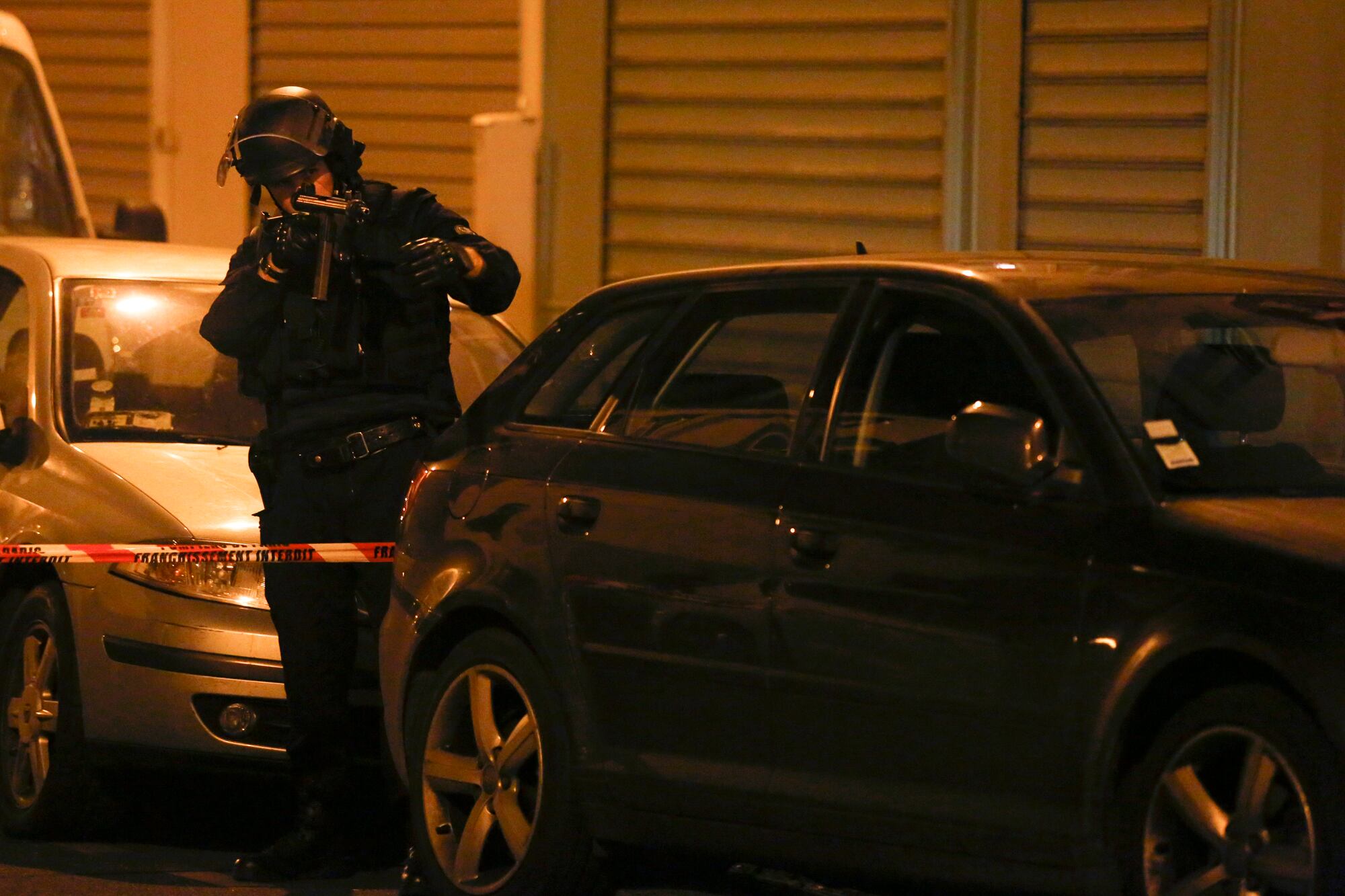 La tragedia golpeó las calles de París el viernes por la noche (Fotos: AFP). 