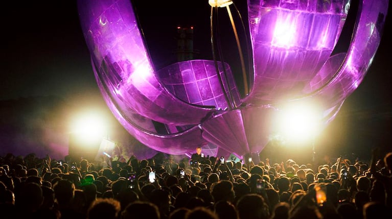 La Usina del Arte se consolidó como el escenario ideal para un evento que conectó pasado, presente y futuro, reuniendo a figuras internacionales.