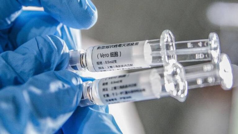 La vacuna de Oxford contra el coronavirus también dio resultados positivos