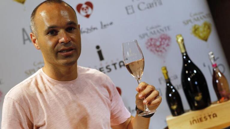 La vida de Andrés Iniesta más allá del fútbol