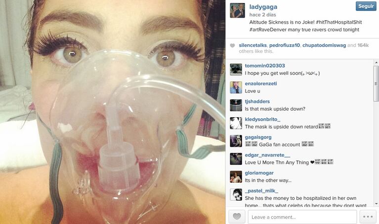 Lady Gaga y su selfie de hospital. (Foto: Instagram)