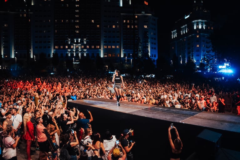 Lali brilló en Madrid: el momento con Miranda! que hizo estallar a 25.000 personas
