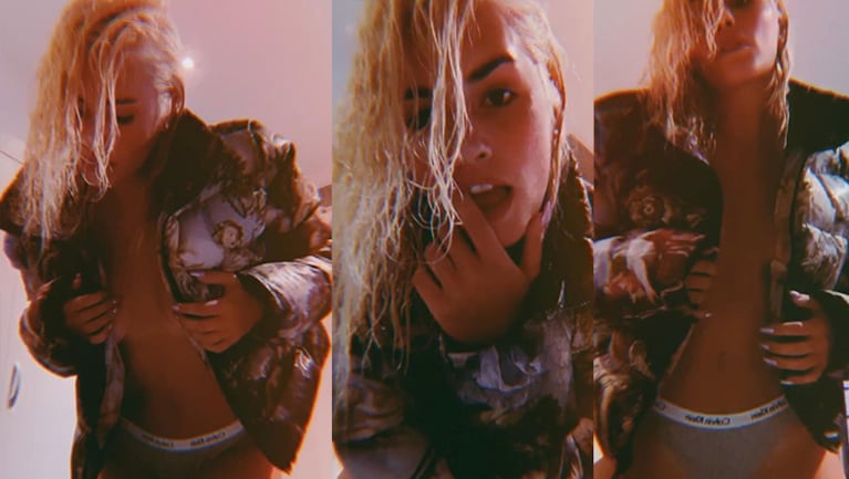 Lali, en ropa interior y con el cabello mojado.