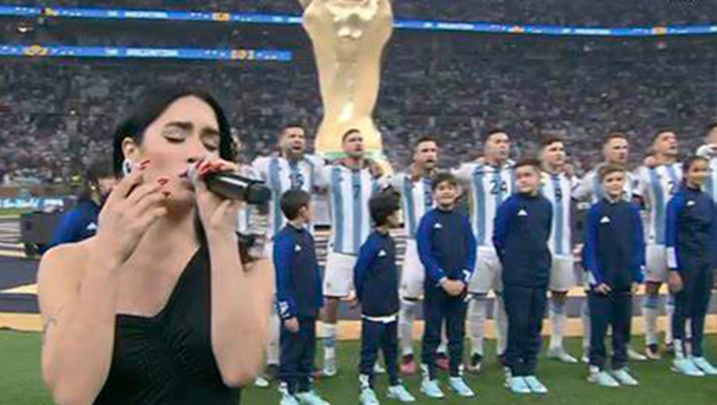 Lali Espósito lució este impactante look para cantar el Himno Nacional Argentino en la final del Mundial Qatar 2022.