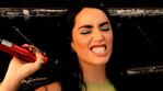 Lali Espósito se disfrazó de meme para celebrar Halloween con sus mejores amigos.