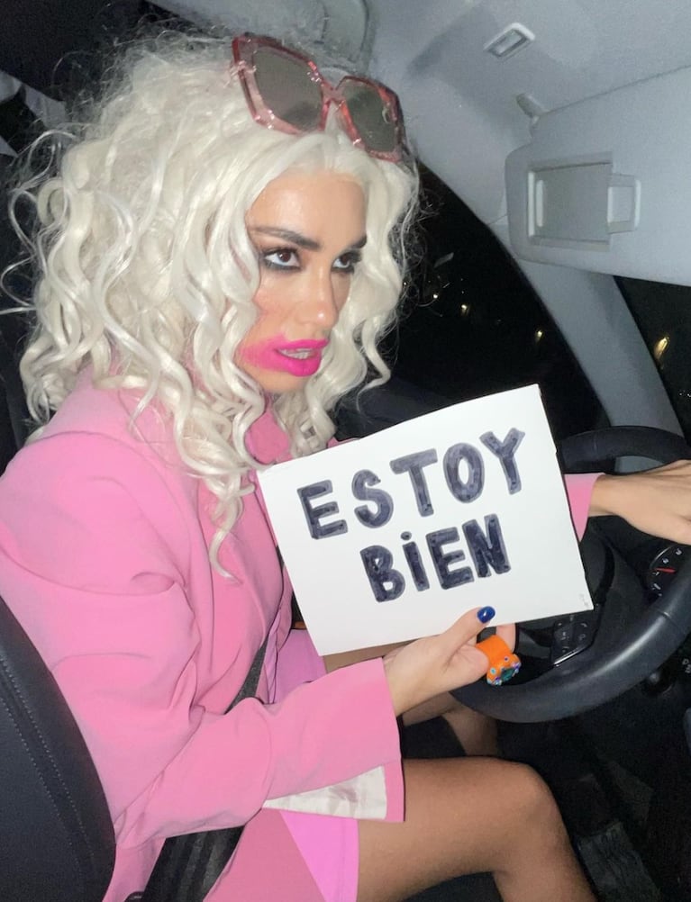 Lali Espósito se disfrazó de meme para celebrar Halloween: las divertidas fotos