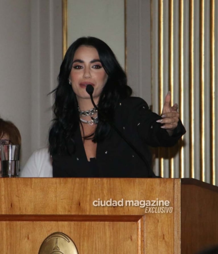 Lali Espósito se emocionó al ser distinguida como Personalidad destacada de la Cultura