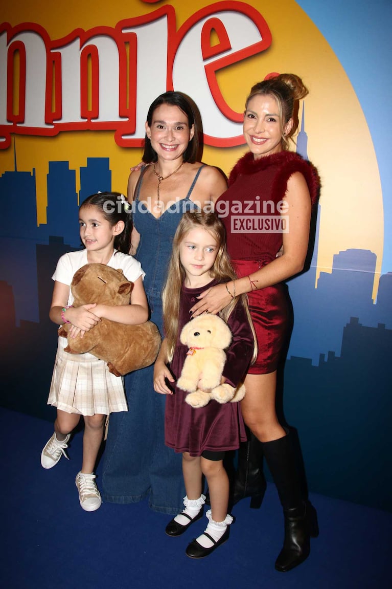 Lali González, Luly Drozdek e hijas (Foto: Movilpress)