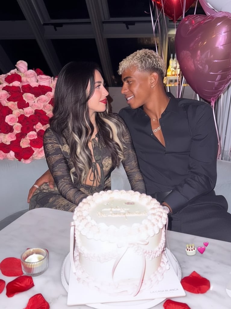 Lamine Yamal y Nicki Nicole (Foto: captura de Instagram).