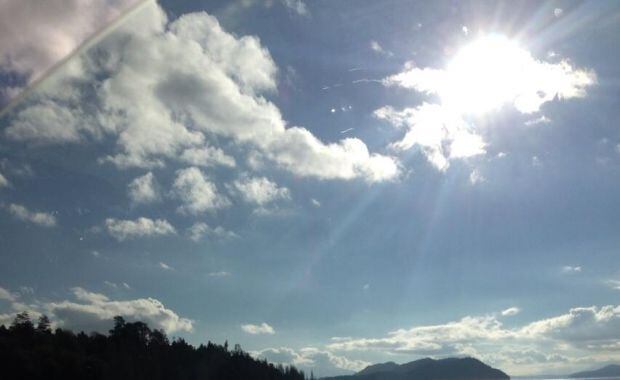 Las (¡carísimas!) vacaciones de Fort y Rodrigo Díaz, en Bariloche (Foto: Twitter).