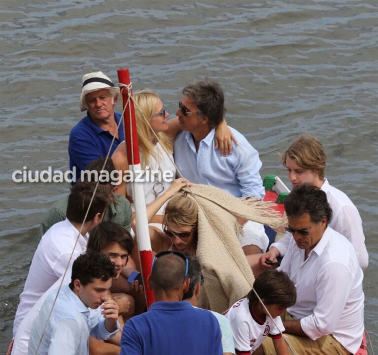 Las divertidas vacaciones de Adrián Suar junto a su hija Margarita y Gustavo Bermúdez en Punta: juegos en familia y paseo en lancha con amigos