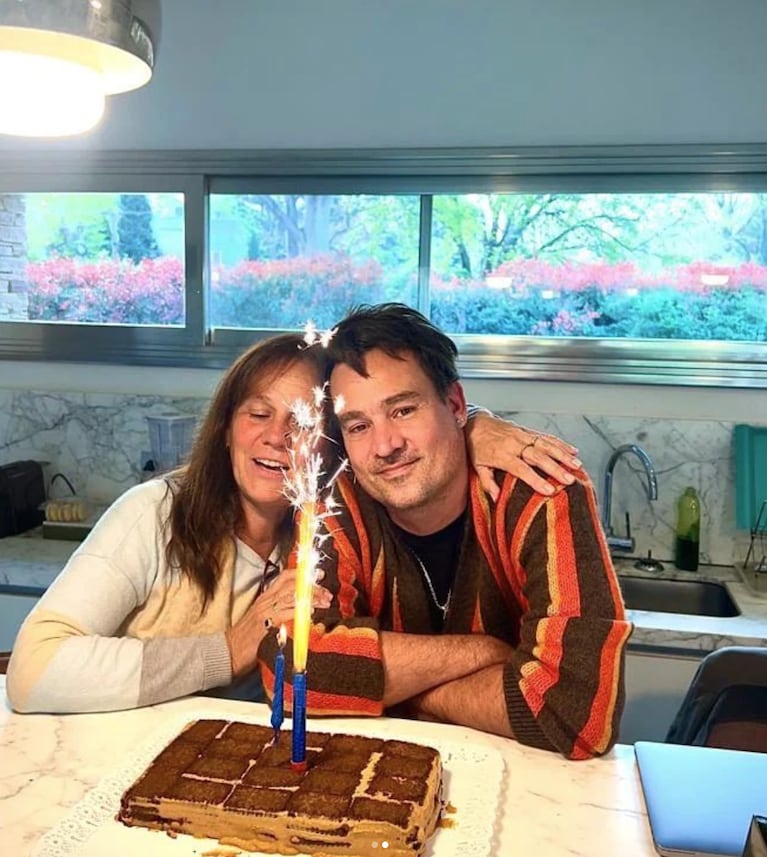 Las emotivas fotos de Chano Charpentier con su mamá y su hermano en el día de su cumpleaños